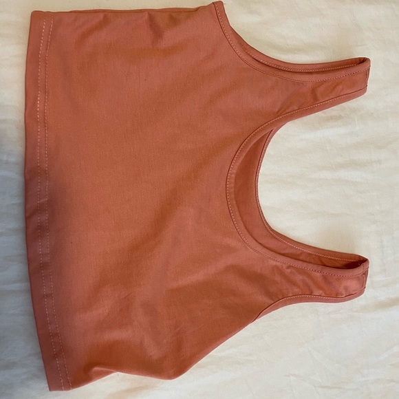 Scoop Neck 3pcs Tank Tops and Track shorts - Picture 4 of 4